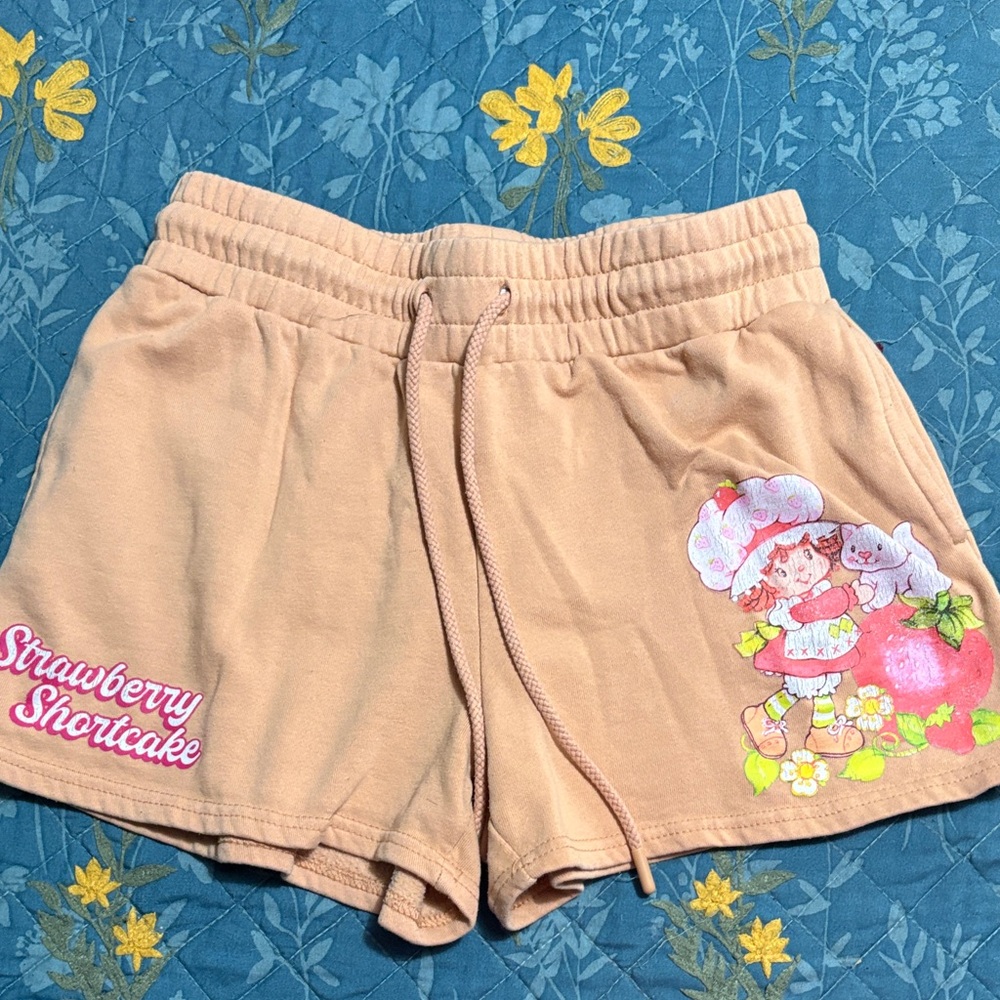 Womens strawberry shortcake shorts